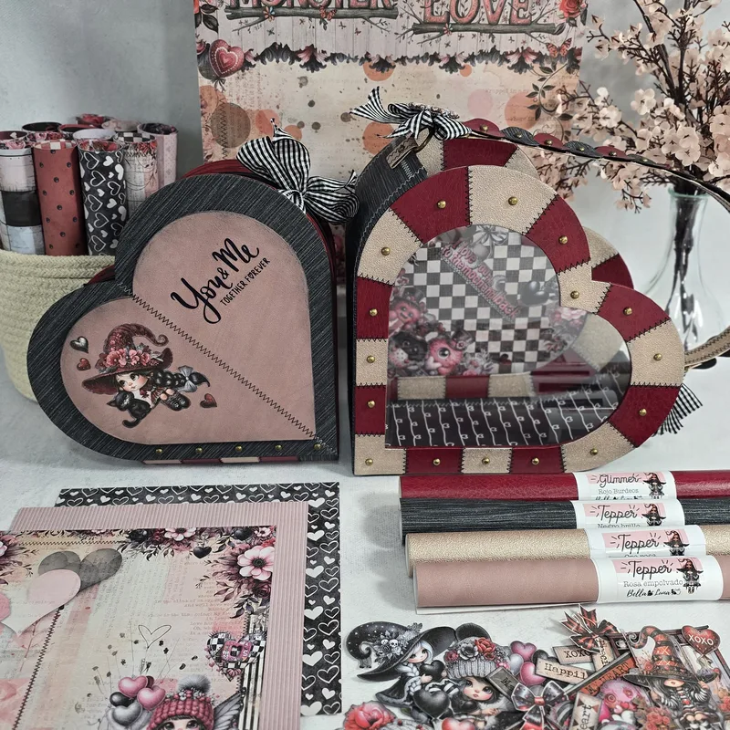 Bolso y Álbum Pop Up de Monster Love, hecho por Lauri